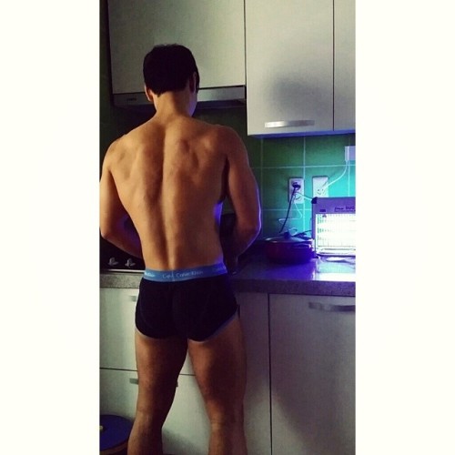 https://gaykoreandude.tumblr.com/post/118396094518