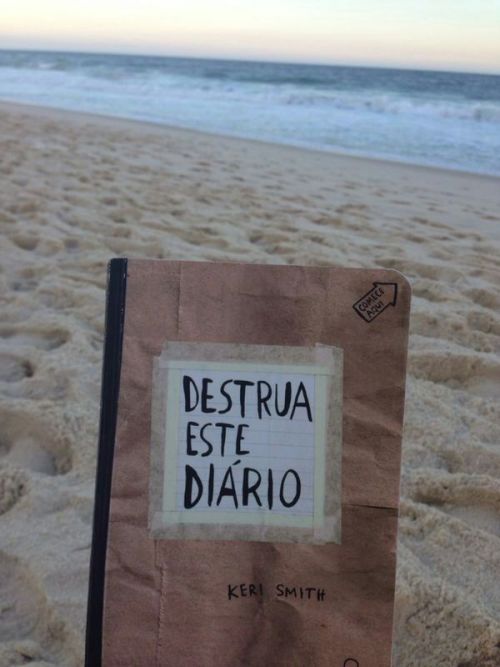 #destrua este diario #wreck this journal