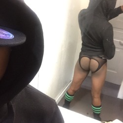 kiddonyx:  Fitting room selfie lol playing around is always fun