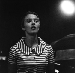 the-night-picture-collector:  Jean Seberg during the filming of a night scene on the Boulevard Saint Germain (A Bout De Souffle), 1959 