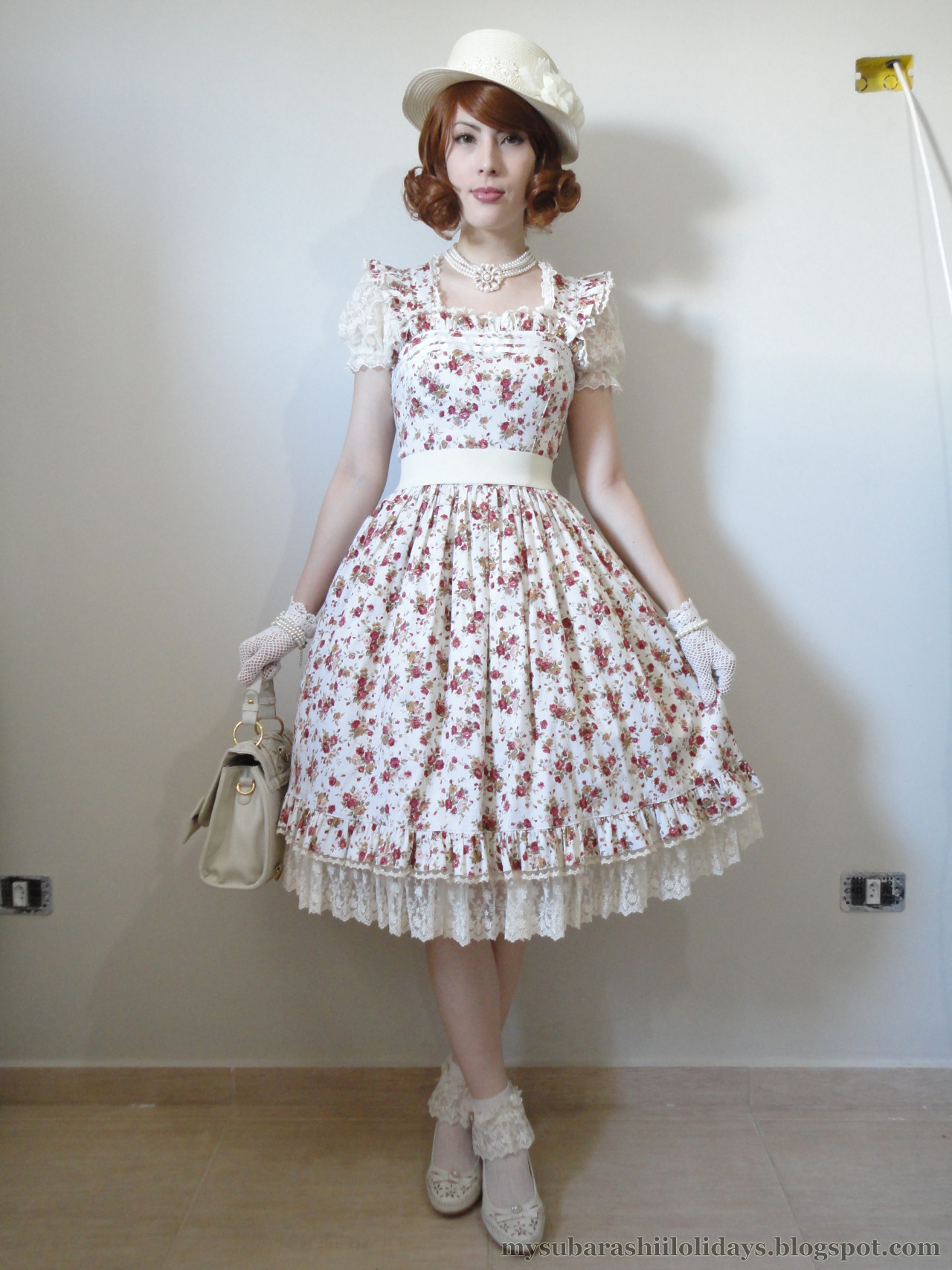 loliluv:  rufflesandsteam:  mysubarashiilolidays:  (06/12/2014) International Lolita