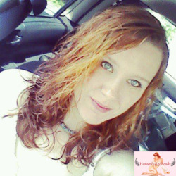 Heavenly Redheads fan Amanda!  Hottie!