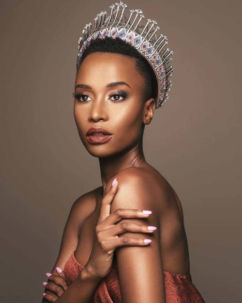 South Africa Crowned as Ms. Universe 2019 “I grew up in a world where a woman who looks like m