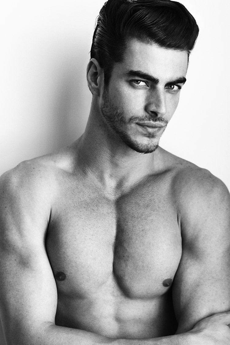 aussieguy696969:  mansexfashion:   Photographer: Anthony Deeying Model: Gui Fredizzi