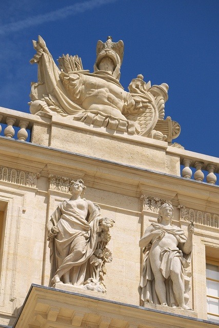 theimperialcourt:  Gilded details of the Chateau de Versailles 