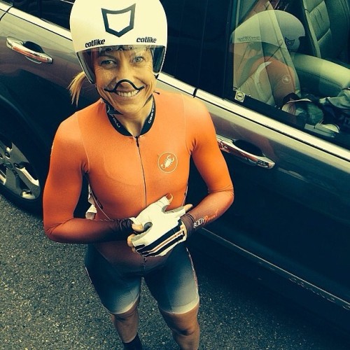dfitzger: By castellicycling: Is that a stache @annefrogie ?