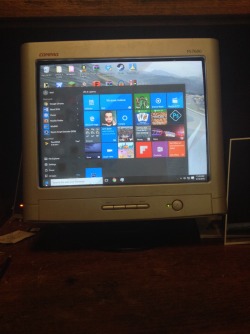 socially-youtube:  coffeblack:  wolfpratt:  Our monitor broke , so we have to temporary replace it with a really old one in our basement. So now here’s Windows 10 on a monitor from like 2000.  a e s t h e t i c   ew