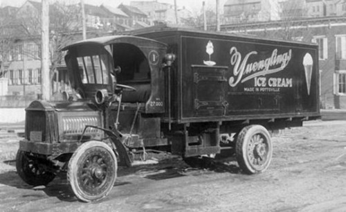 Yuengling ice cream truck, 1920