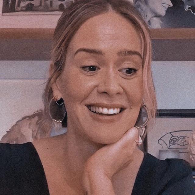 Sarah Paulson in a Conversations At Home interview icons 1/?
Give Credit Or Reblog If You Use