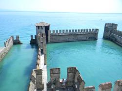 Geibuchan:  Gyppa:  Black-Drakkar:   Gyppa:  Spectrometrie: Scaliger Castle, Sirmione,