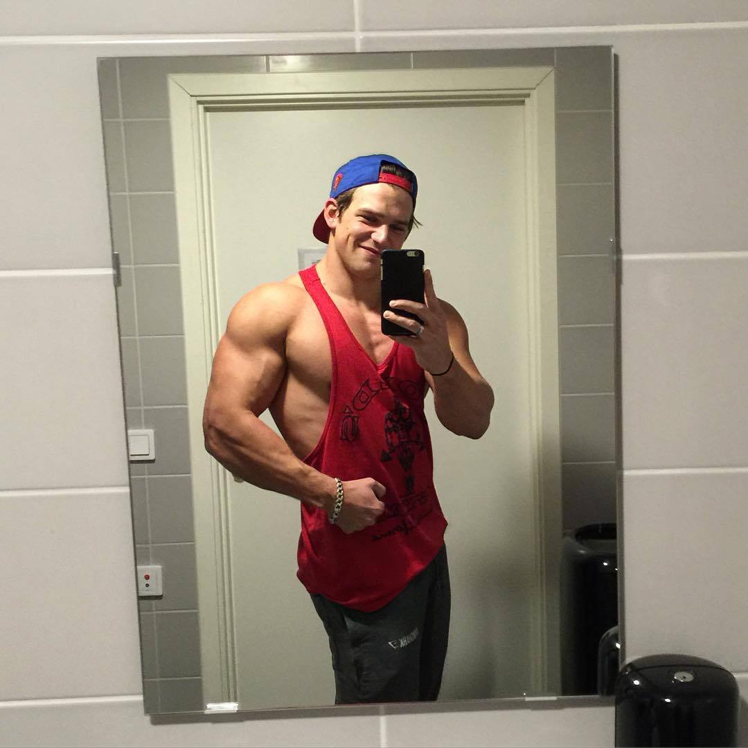 lumbrjax:  Instagram user @linusgrudd http://ift.tt/1JReJY3 