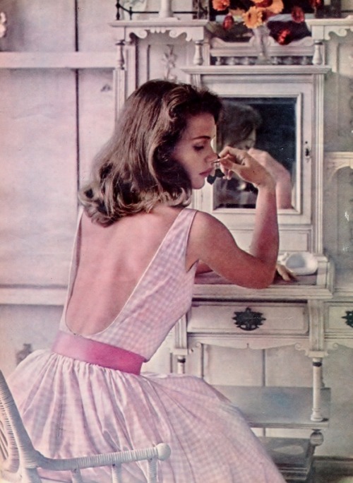 silver-screen-nostalgia:Lee Remick - Modern Screen 05/1961