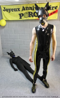 kinkyboyfrance:Seems like my shadow is alive ! with Pup Ymus, at Poro’s birthday party.
