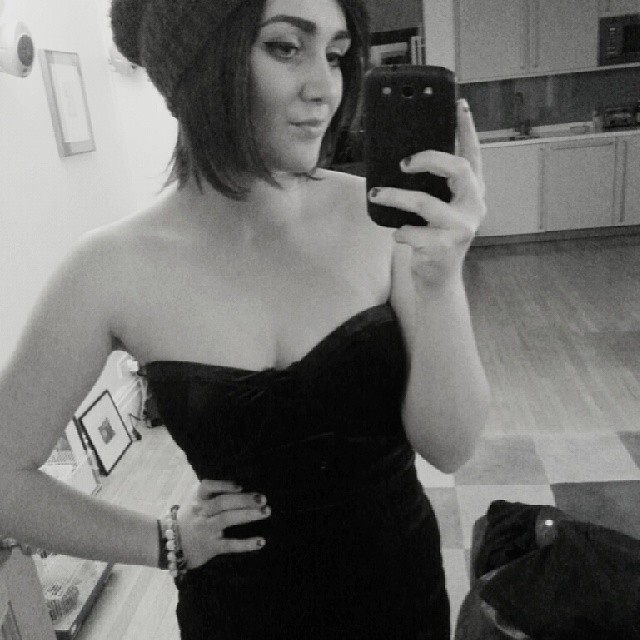 prinxejosie:  Last night ft. Beanie #self #blackandwhite #h&amp;m #velvetdress