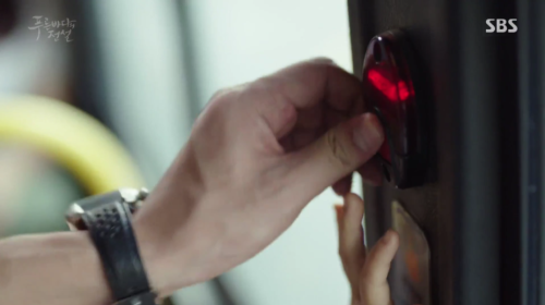 parks-and-rex:tag yourself, im the asshole who pressed the button.