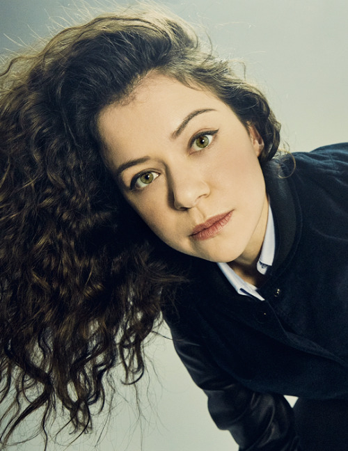 tatlmaslany:Tatiana Maslany & Kathryn Alexandre photographed by Terence Patrick for Variety (201