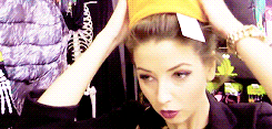 tryoesivans-blog:  favorite youtubers → zoella280390  