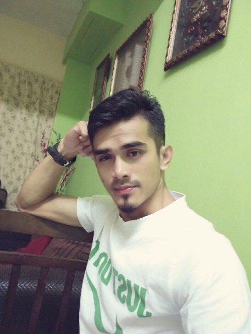 Hensem gila mamat ni…..cair hati klu dpt dia….mesti layan dia puas2….