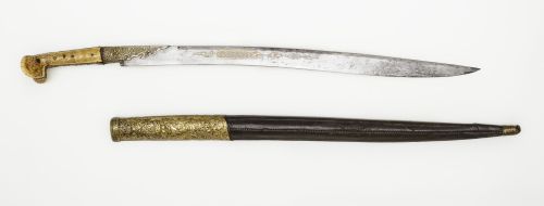 art-of-swords:Yataghan SwordDated: 1727-1728Culture: OttomanMedium: stell with walrus tusk ivory, le