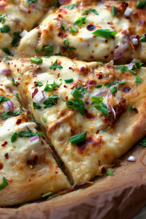 verticalfood:Korean BBQ Chicken Pizza