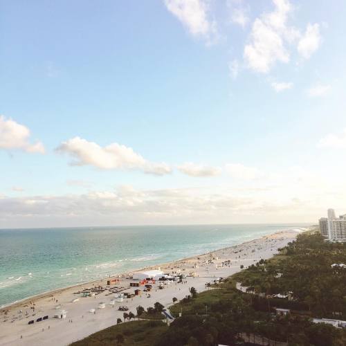 rockybarnes: Room with a view@wsouthbeach #rockytakesmiami #artbasel#southbeach  xx