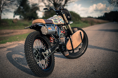 thefunkydictator:  Honda CLR125 Scrambler – Dream Wheels Heritage 