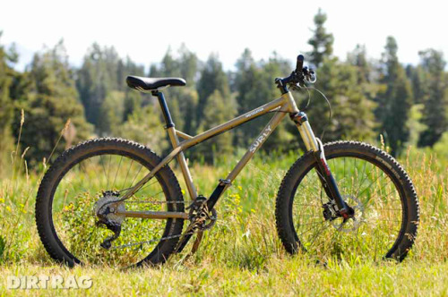 f9dtkfm:  (via First look: New mountain and adventure bikes from Surly | Dirt Rag Magazine)