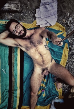 Hairy barefoot men, and other smut