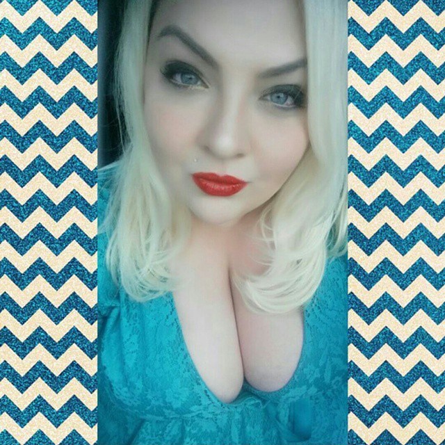 mazzimonicaxxx:  Y'all  have no clue how much I miss this Goddess  here! @trashleytreasures