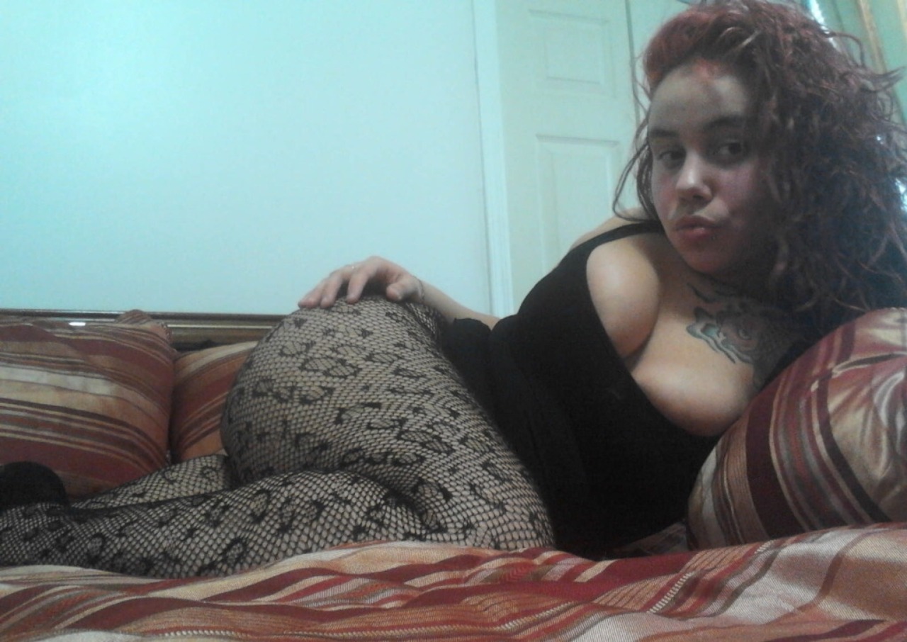 greenwayzsoldier:  Thick Latina Army Soldier 3