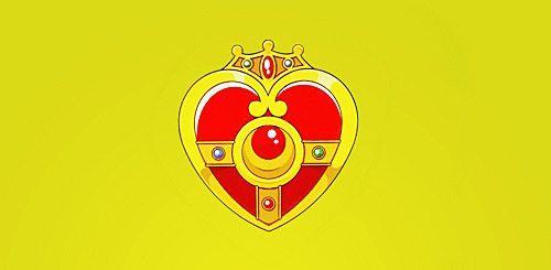 :  Sailor Moon’s Anime Brooch/Compact Evolution Transformation Brooch: Episode