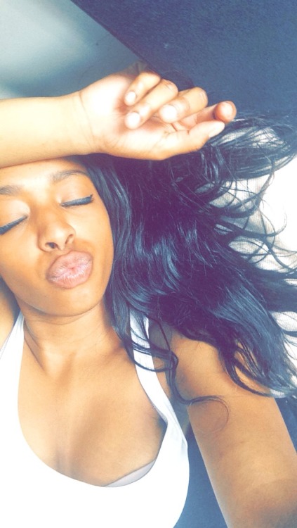 rhaimadeenisha:  Good morning lovers.💕
