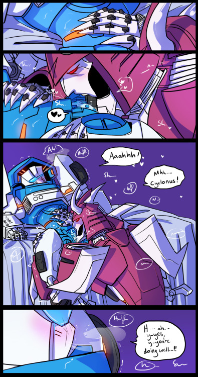 schandbringer:  Commission for thetaintedtamer who asked for Cyclonus lovingly eating out Tailgate. I really hope you like it, this was a lot of fun to make! Thank you so much for commissioning me!