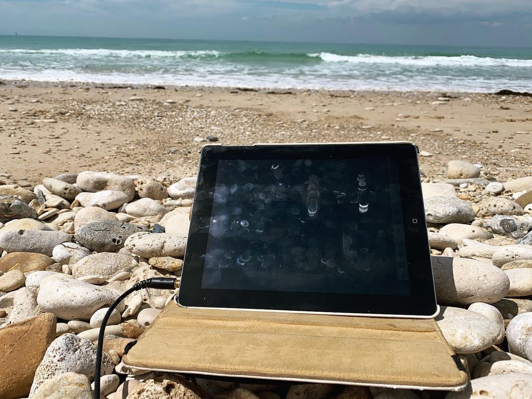 Testing the old Carry Principle system and it still works. Using the sound of the sea to make #seatechno https://www.instagram.com/p/CP-uD–qkcT/?utm_medium=tumblr