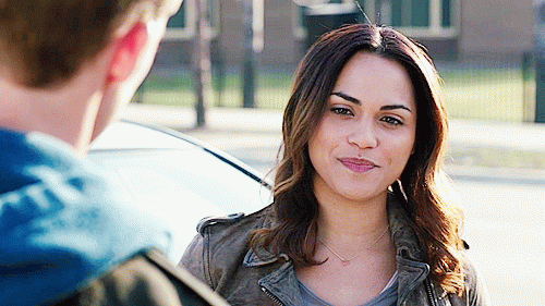 #chfedit#chicago fire#gabriela dawson#monica raymund#1×01: pilot #なんてひどい終わり方にするん。何も解決しないよ？Dawson OOCあまりにも酷い。もう見ないかもしれない。Im SO SO sad I cant sleep and I cant stop sighing now.  #anyway its nice talking to Leigh #thank you #Writers never loved Dawsey.  #What a stupid ending  #Ill move on to her new projects  #its 2:15am in Japan but I cannot sleep yet and Today is Monday👍