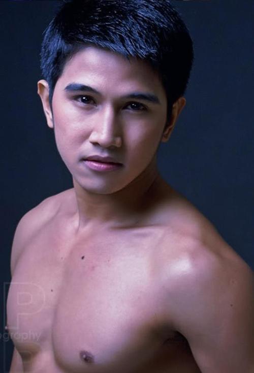 boymanceblog:  Filipino Guy - Matthew Belino