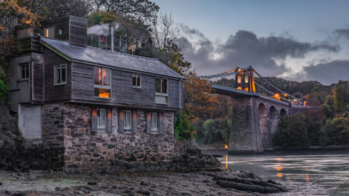 lovewales:Menai Bridge  |  by Howard Renshaw