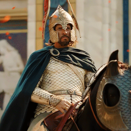 Lloyd Owen As Elendil