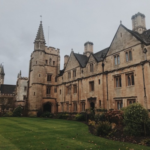 studykhaleesi:magdalen college, oxford (december 2017)