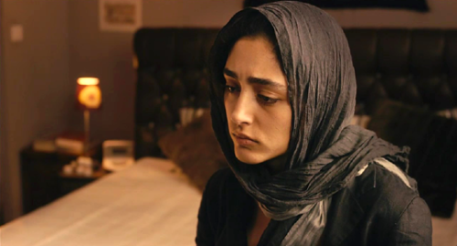 ilovecinemarion:Golshifteh Farahani in Si tu meurs, je te tue (2011)