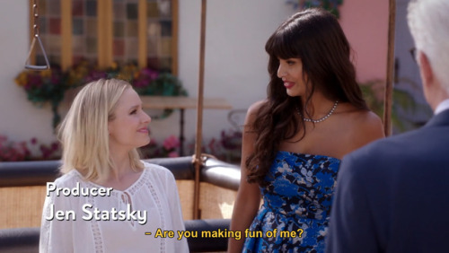 anagonye-shellstrop:Ok, but if we’re talking about golden moments from the extended cut, why has no one mentioned this cuteness?