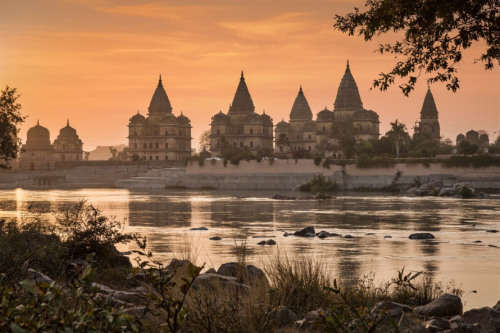 Orchha Sunset, Madhya Pradesh, photo by Kevin Standage, more at https://kevinstandagephotography.wor