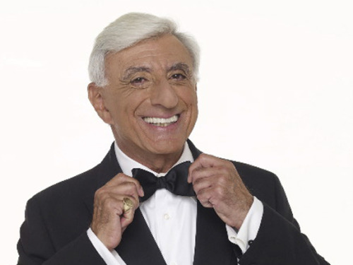 Hope you’re dressed in your very finest today, July 1, to celebrate. Happy birthday Jamie Farr!