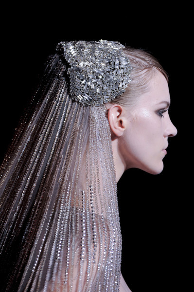 Meereenese veil for a Ghiscari wedding, Elie Saab - A Game of Clothes
