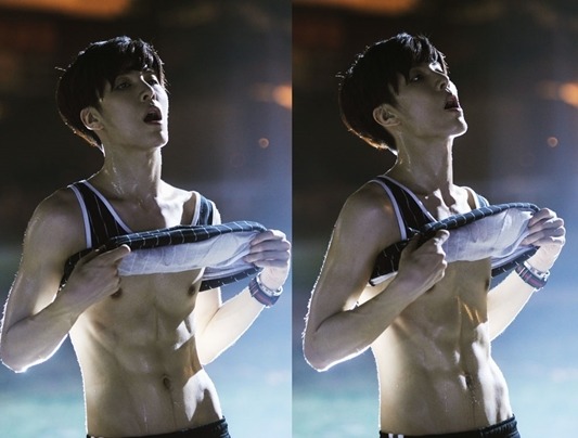 pervingonkpop:  I know we tend to focus on his face and hair but can we just take a minute to appreciate this man’s abs? Those glorious Chiseled Perfect Abs fuck—agreed