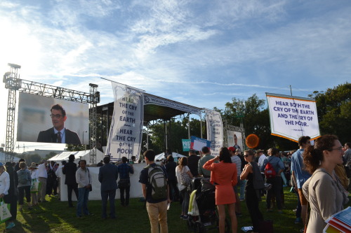 think-progress:Why These Reverends Rallied Around Pope Francis’ VisitReverend Gerald L. Durley