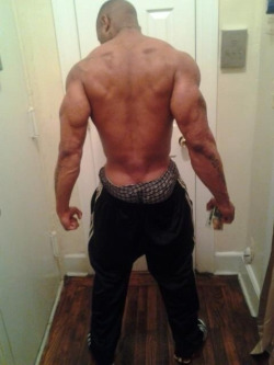 autoswagg:  deepinyourmind:  Baby got back!