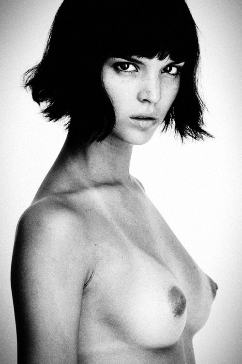 mortalmofos: Patricia Schmid by Daniele Rossi 