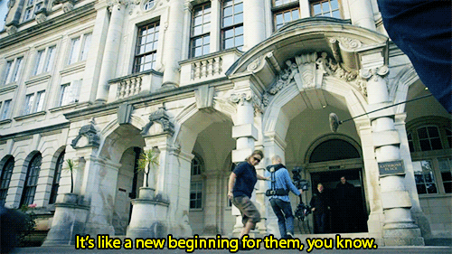 mervlock:devoursjohnlock:geek-royalty:Behind the Scenes: The Final Problem - Martin Freeman talks ab