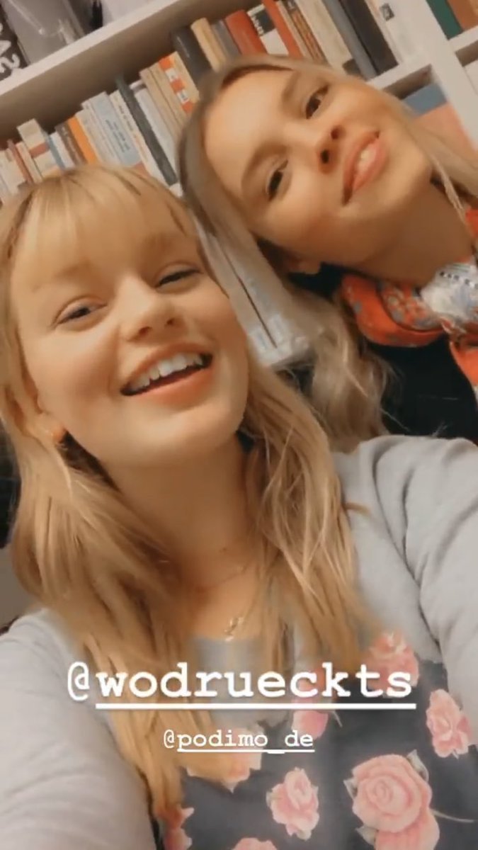 Lea Zoe Voss Explore Tumblr Posts And Blogs Tumgir